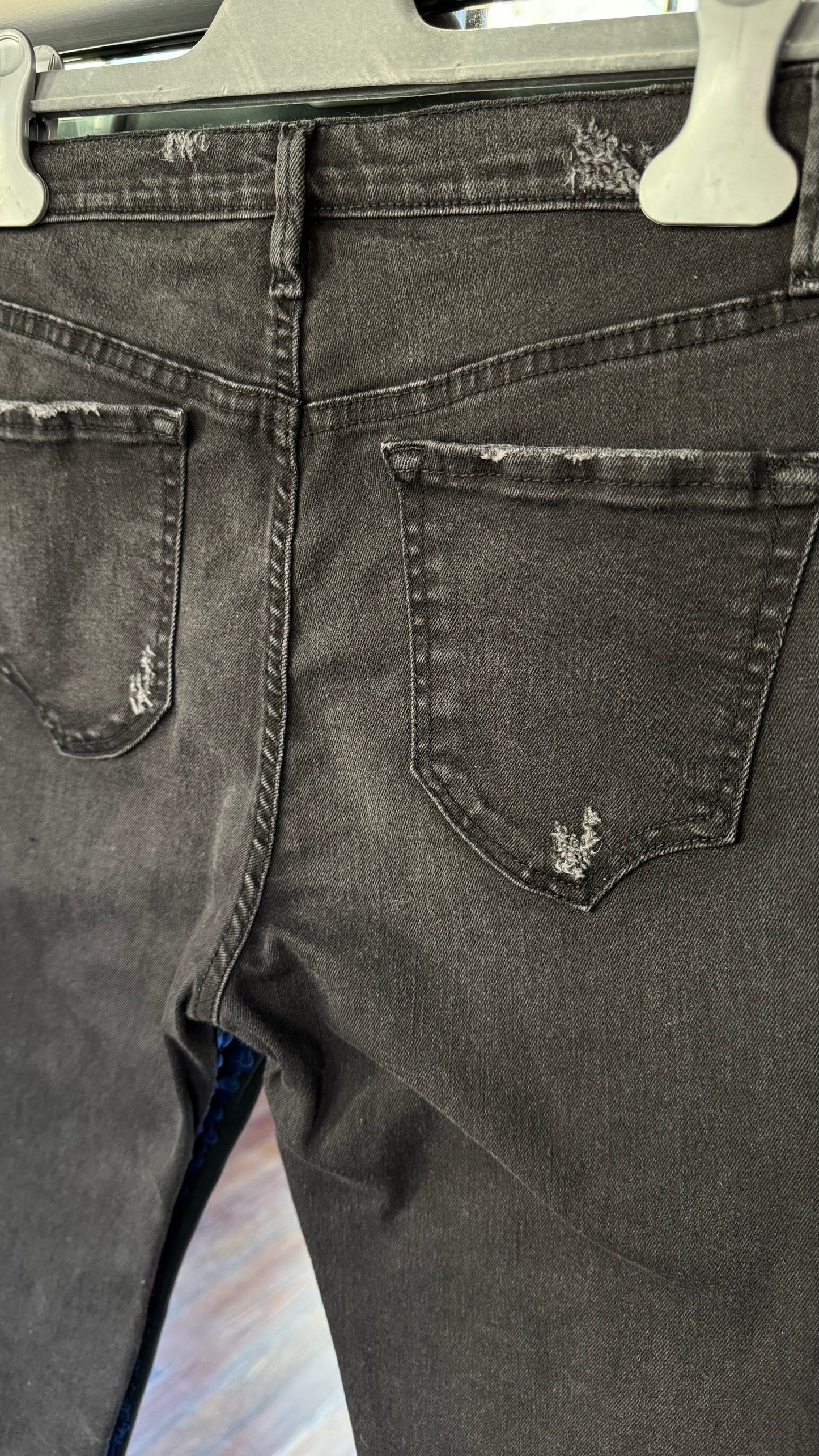 DON'T CRY Jeans