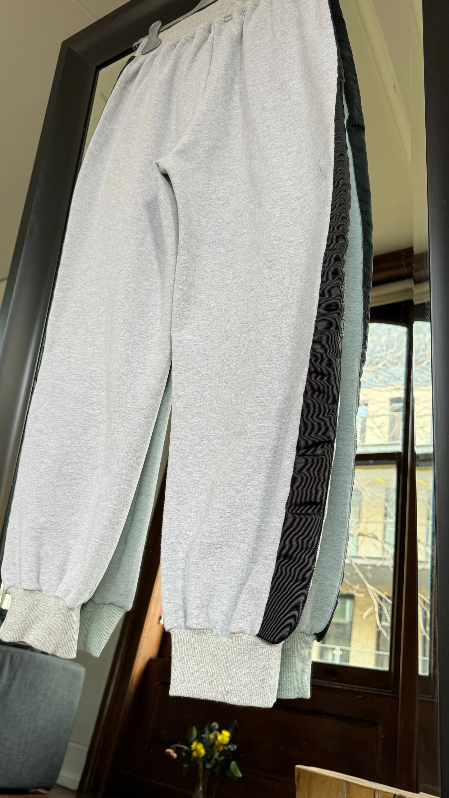TIGER MIST Sweatsuit