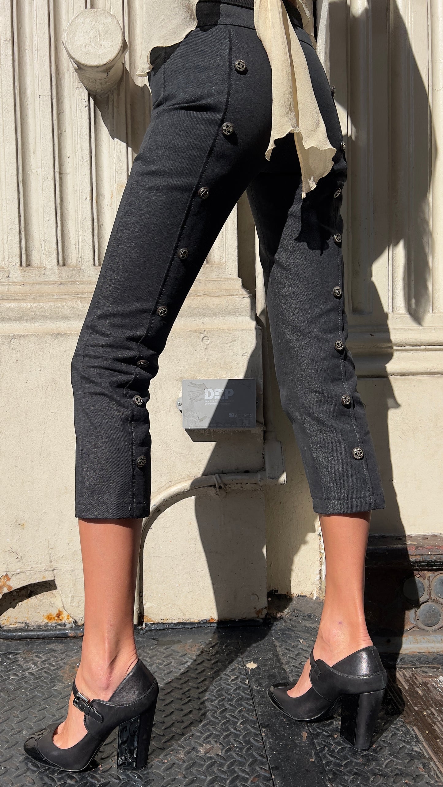 CHANEL Jeans