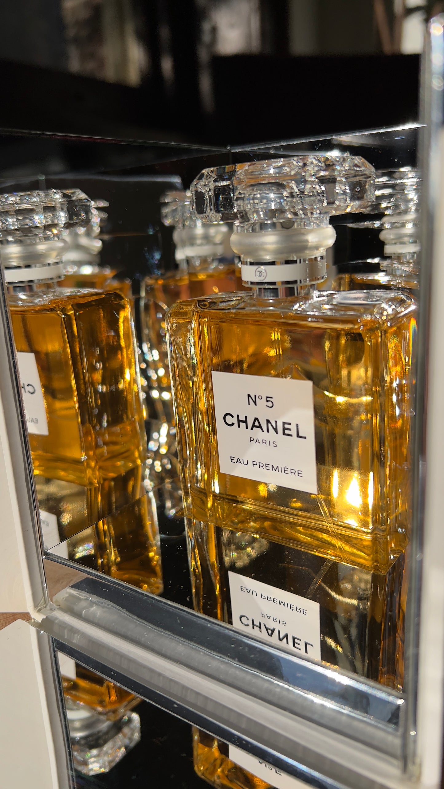 CHANEL  N•5