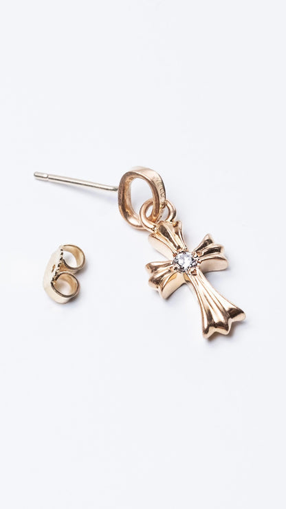 CHROME HEARTS Reversible Cross Earring with Diamonds